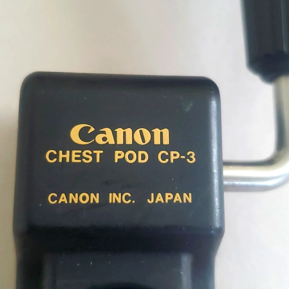 Canon CP-3 Chest Pod Monopod Extendable 5-7